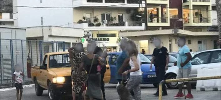 Ναύπλιο: Ρομά τσακώθηκαν μεταξύ τους και πλάκωσαν στο ξύλο γιατρό